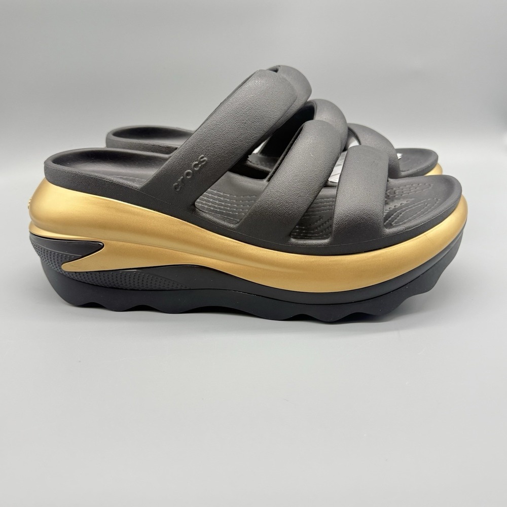 Crocs Mega Crush Metallic Black Gold Triple Strap Sandal Unisex Women 9 Men‎ 7